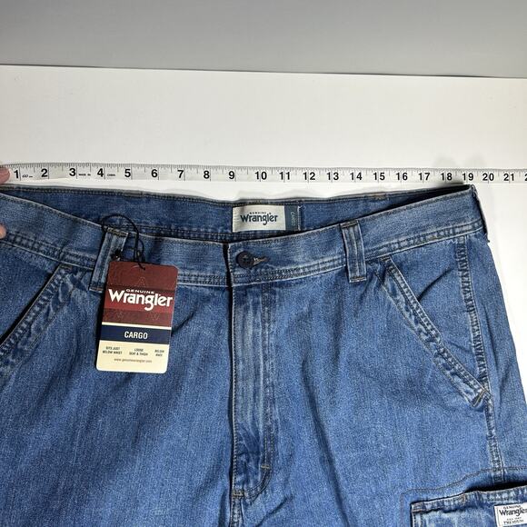 Wrangler Cargo Denim Shorts Men’s 38 Blue Relaxed Fit Carpenter Y2K NWT - Picture 11 of 16